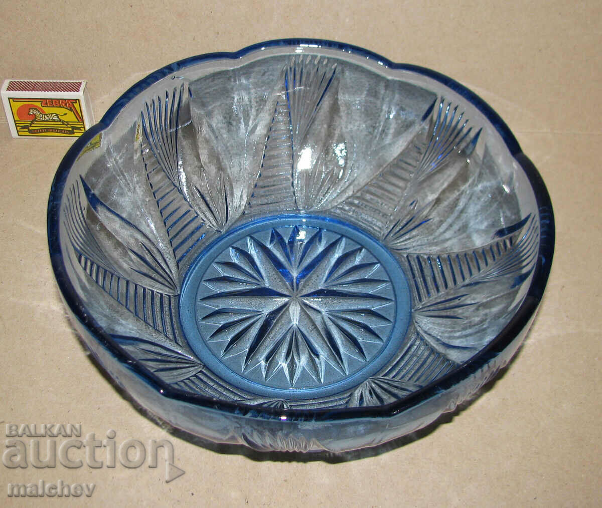 Old blue cobalt glass fruit bowl 23cm excellent