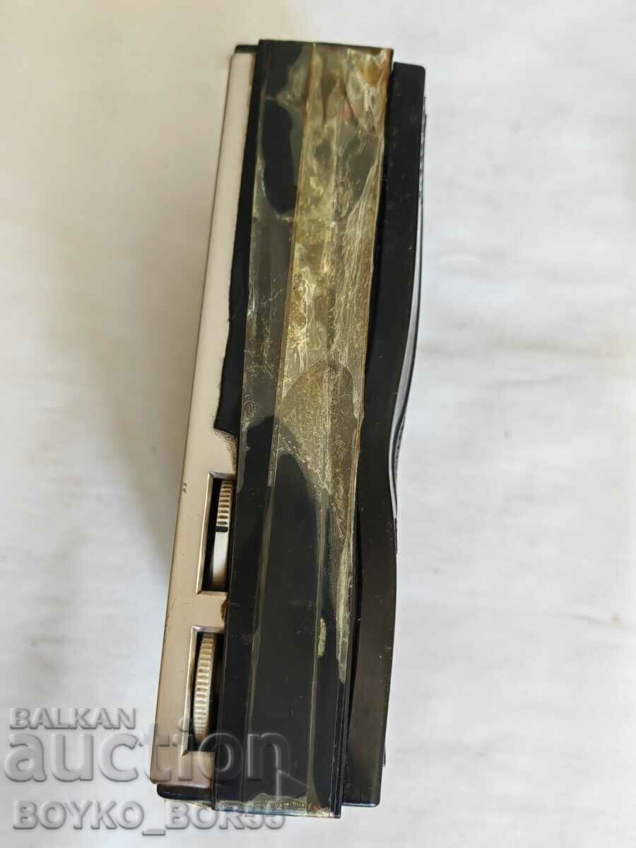 Δημοπρασία Σπάνιος Γνήσιος Ιαπωνικός ραδιοφωνικός δέκτης τρανζίστορ SILVER Δημοπρασία Σπάνιος Γνήσιος Ιαπωνικός ραδιοφωνικός δέκτης τρανζίστορ SILVER