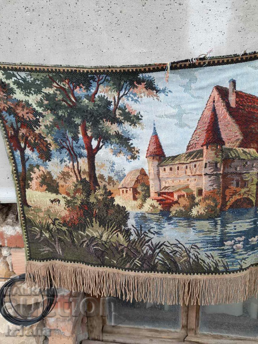 Auction Antique carpet, wall covering Auction Antique carpet, wall covering