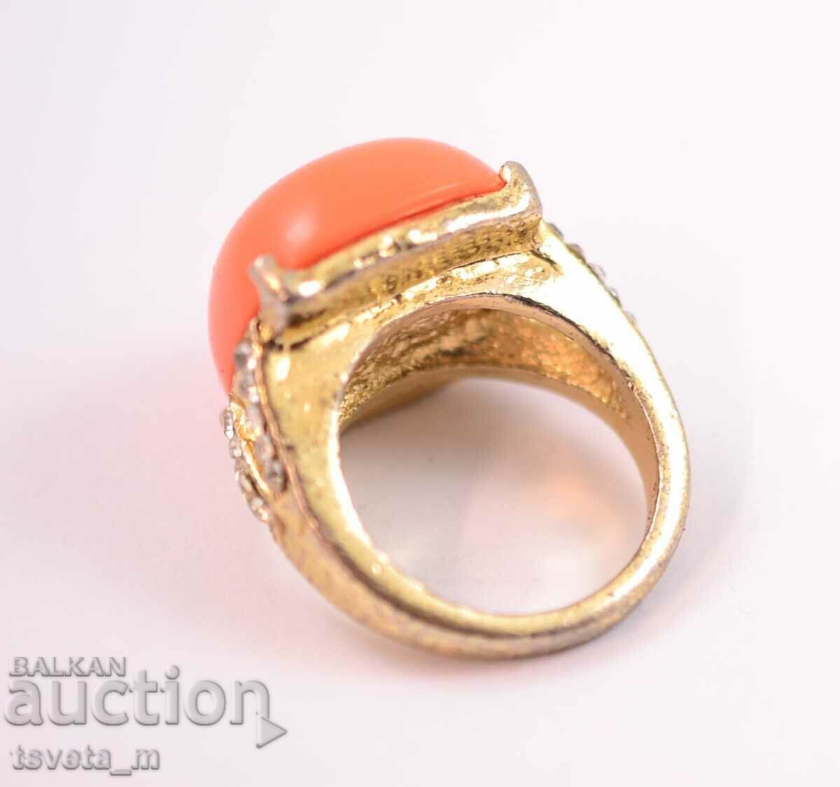 Ladies ring - 6