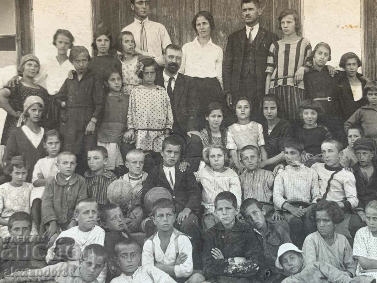 Auction Village of Bistrica, 1924, old photo Auction Village of Bistrica, 1924, old photo