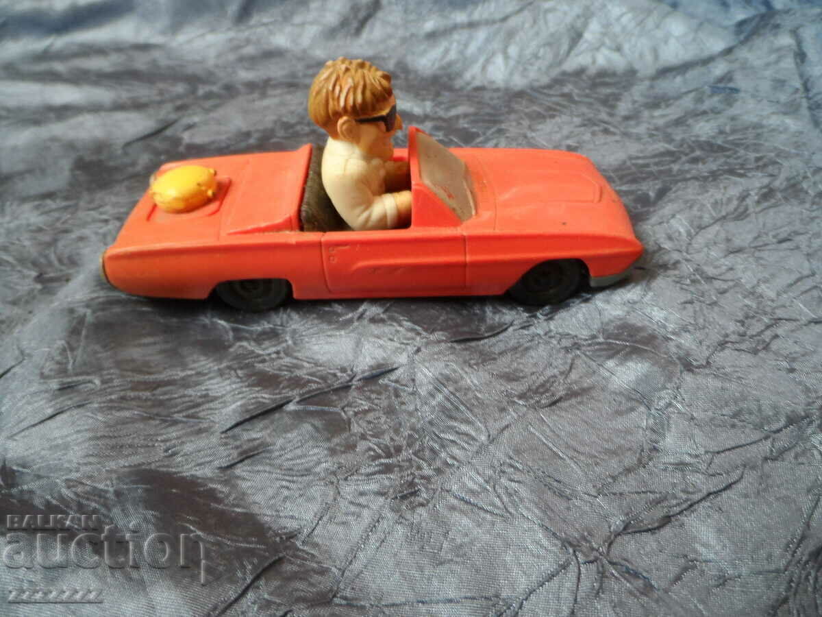 Παράδοση ένα παλιό καρότσι Παράδοση ένα παλιό καρότσι