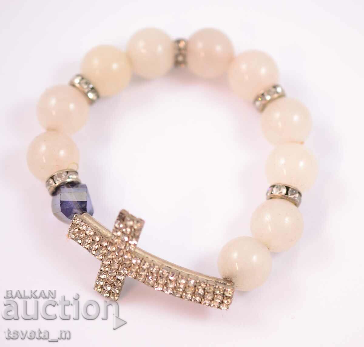 Elastic bracelet made of natural stones with price 8.00 BGN | € 4.09