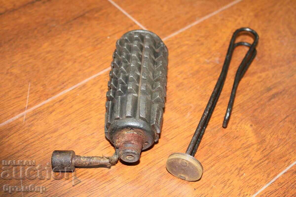 Παράδοση Αυστριακή ασφαλής χειροβομβίδα M15 - Zeitzunder. Α' Παγκόσμιος Πόλεμος Παράδοση Αυστριακή ασφαλής χειροβομβίδα M15 - Zeitzunder. Α' Παγκόσμιος Πόλεμος