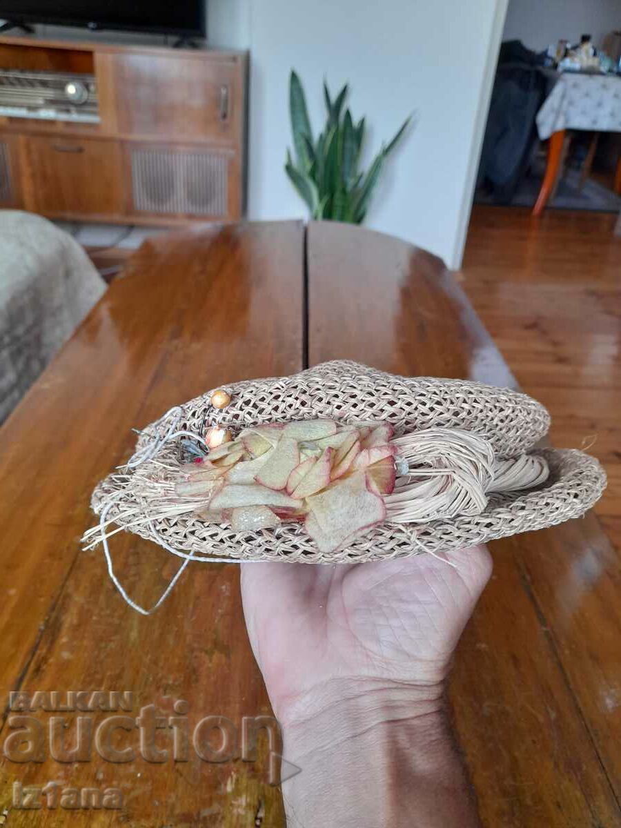 Old ladies hat with price 37.00 BGN | € 18.92