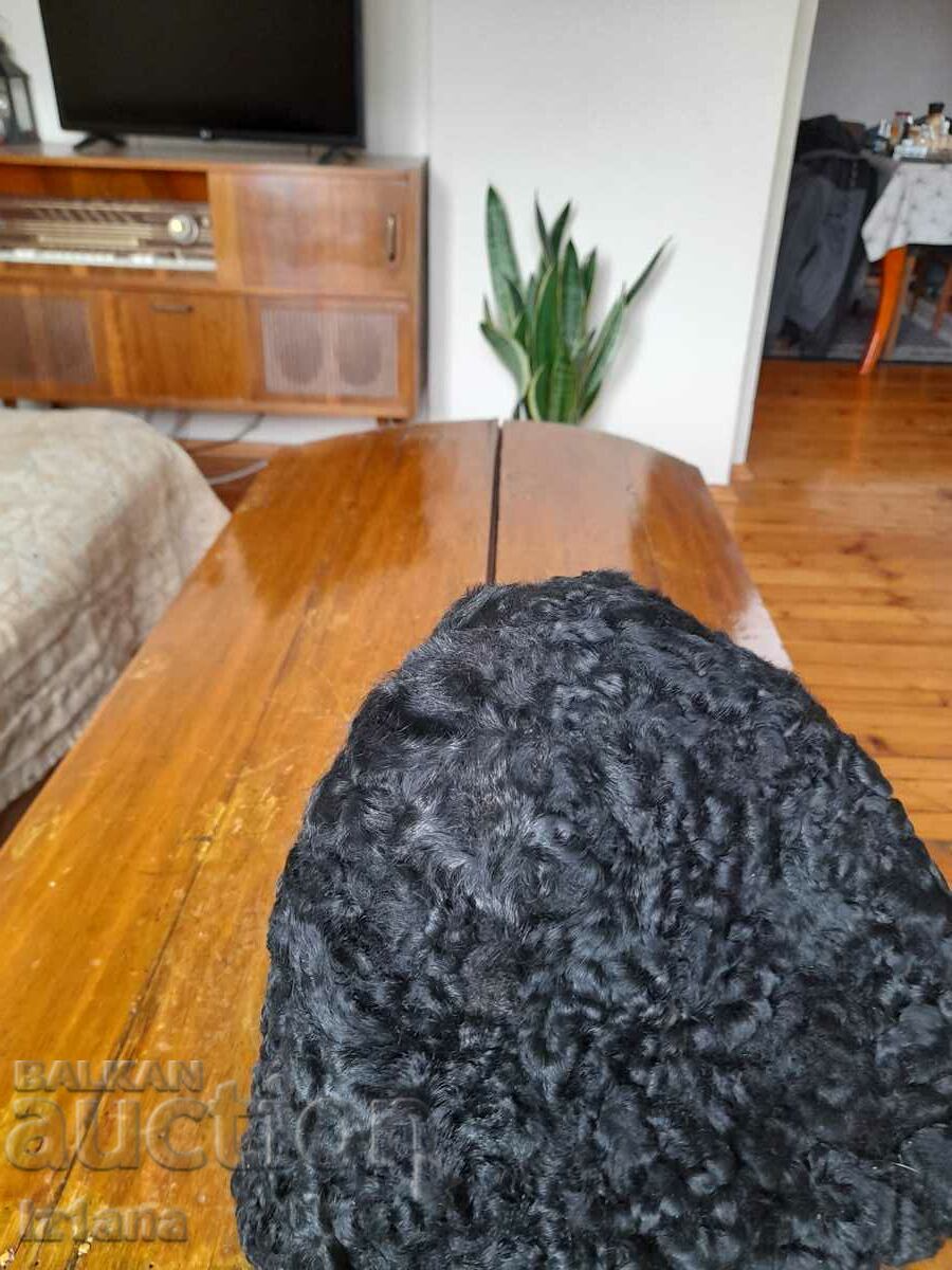 Livrarea Pălărie veche, șapcă Livrarea Pălărie veche, șapcă