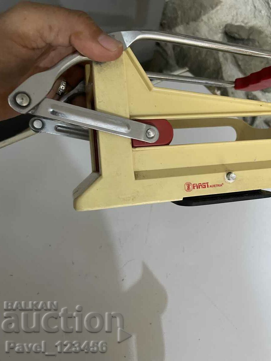 Old potato machine with price € 5.00 | 9.78 BGN