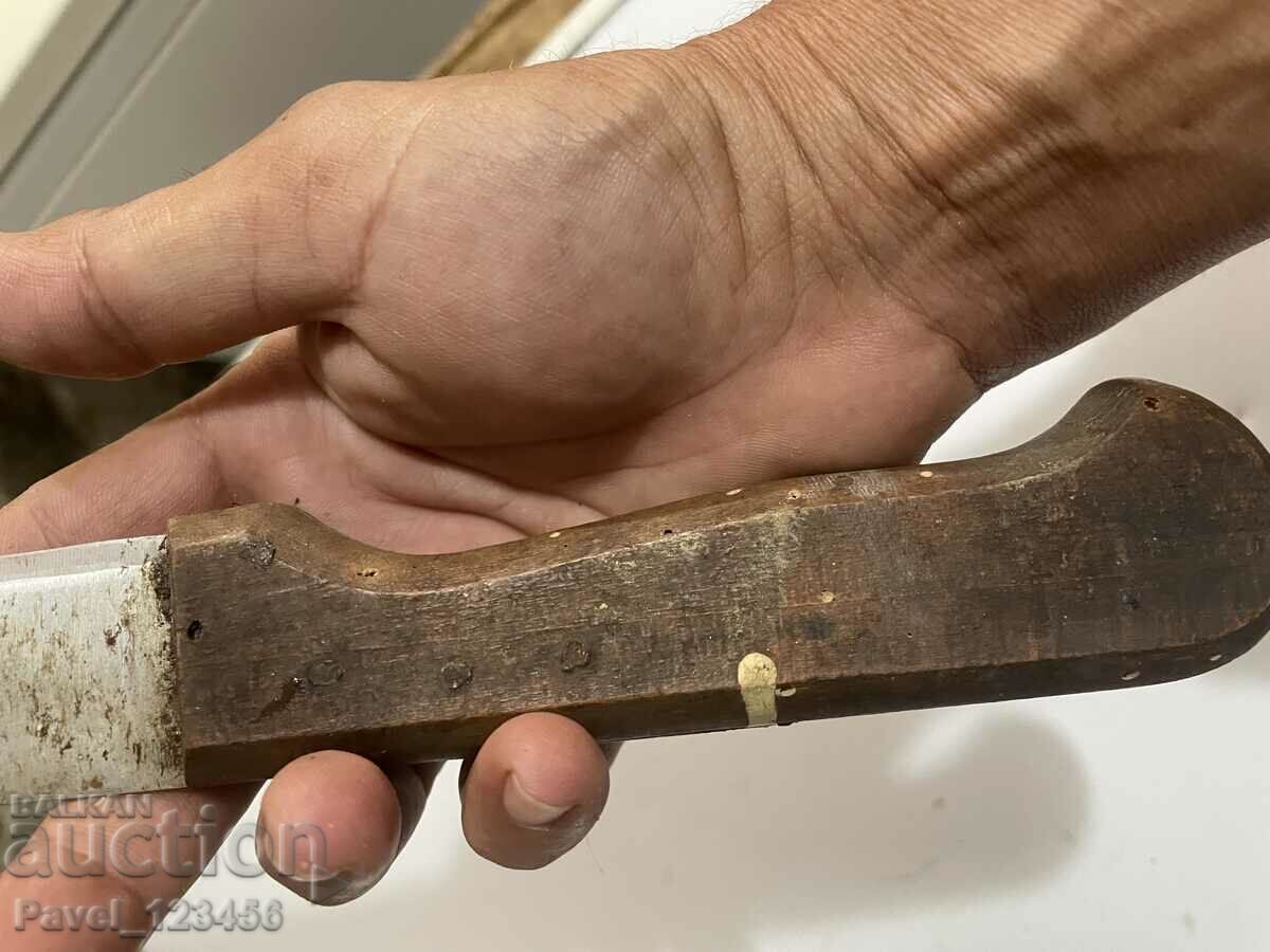 Auction  Old big knife