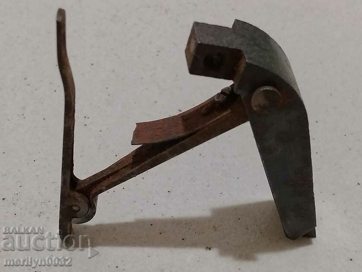 Delivery of Part, magazine detail of a WW1 Mannlicher M-88 rifle Delivery of Part, magazine detail of a WW1 Mannlicher M-88 rifle