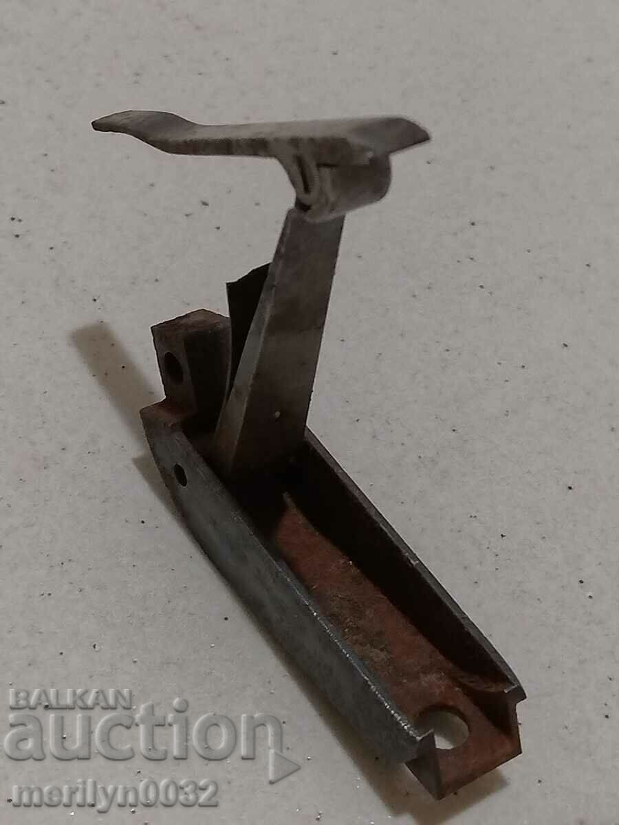 Part, magazine detail of a WW1 Mannlicher M-88 rifle - 5 Part, magazine detail of a WW1 Mannlicher M-88 rifle - 5