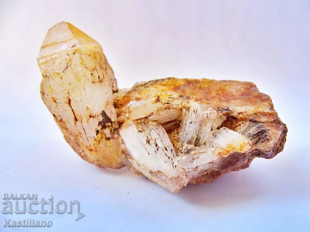 Ορυκτό - χαλαζίας Ορυκτό - χαλαζίας