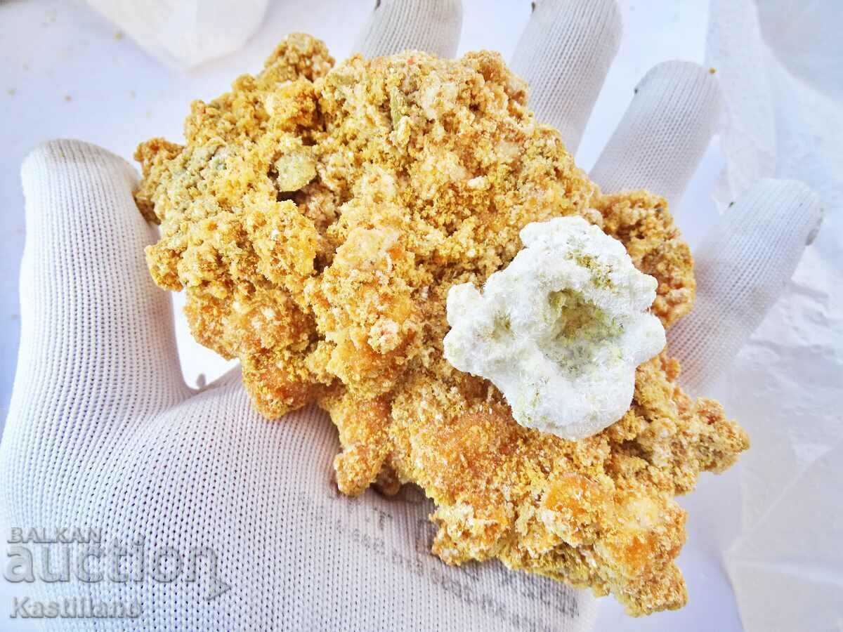 Mineral -halotrichite with price 58.00 BGN | € 29.65 Mineral -halotrichite with price 58.00 BGN | € 29.65