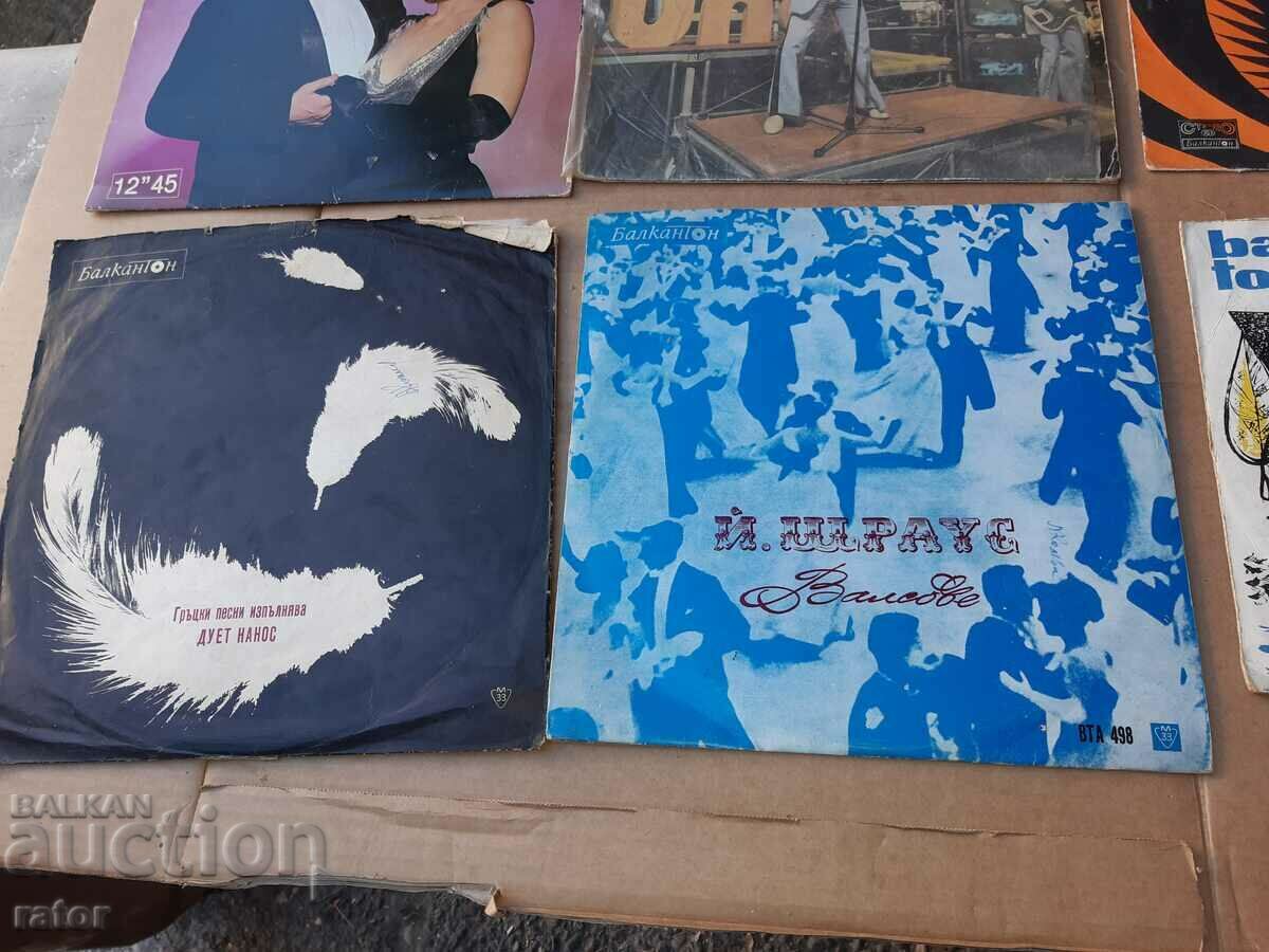 Delivery of Gramophone records 6 pieces, large. Beautiful Brenna Delivery of Gramophone records 6 pieces, large. Beautiful Brenna