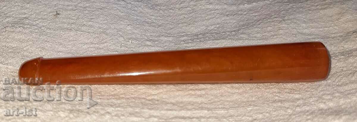 Vintage amber cigarette with price 100.00 BGN | € 51.13 Vintage amber cigarette with price 100.00 BGN | € 51.13
