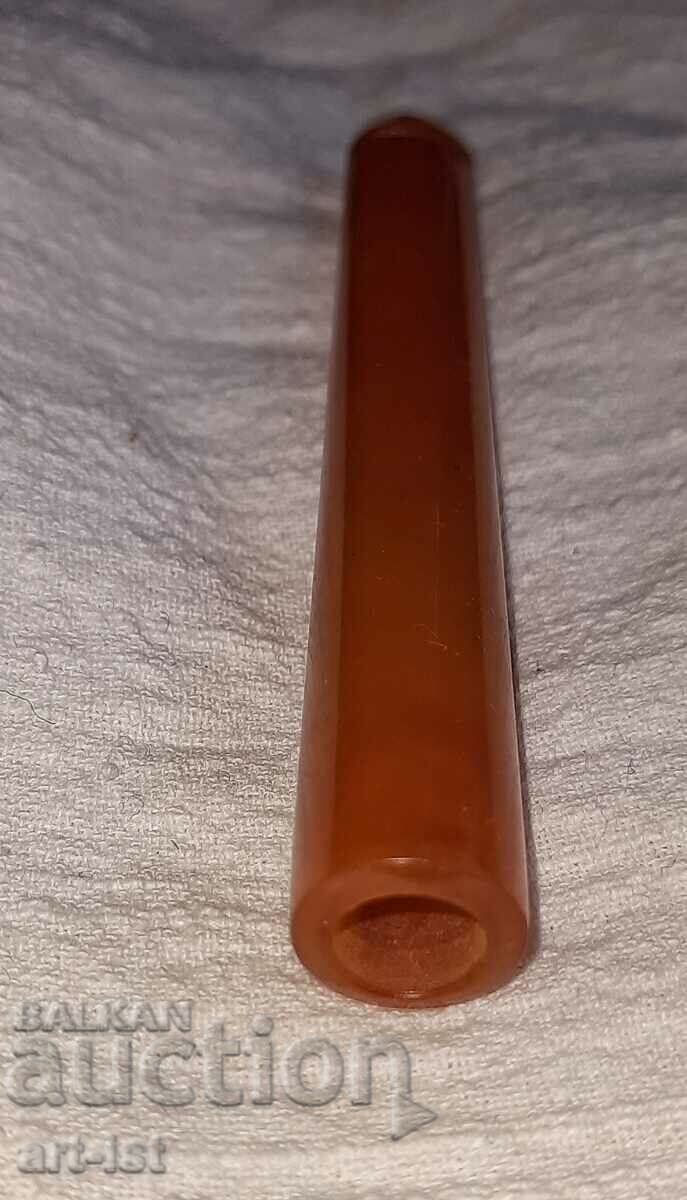 Auction Vintage amber cigarette Auction Vintage amber cigarette