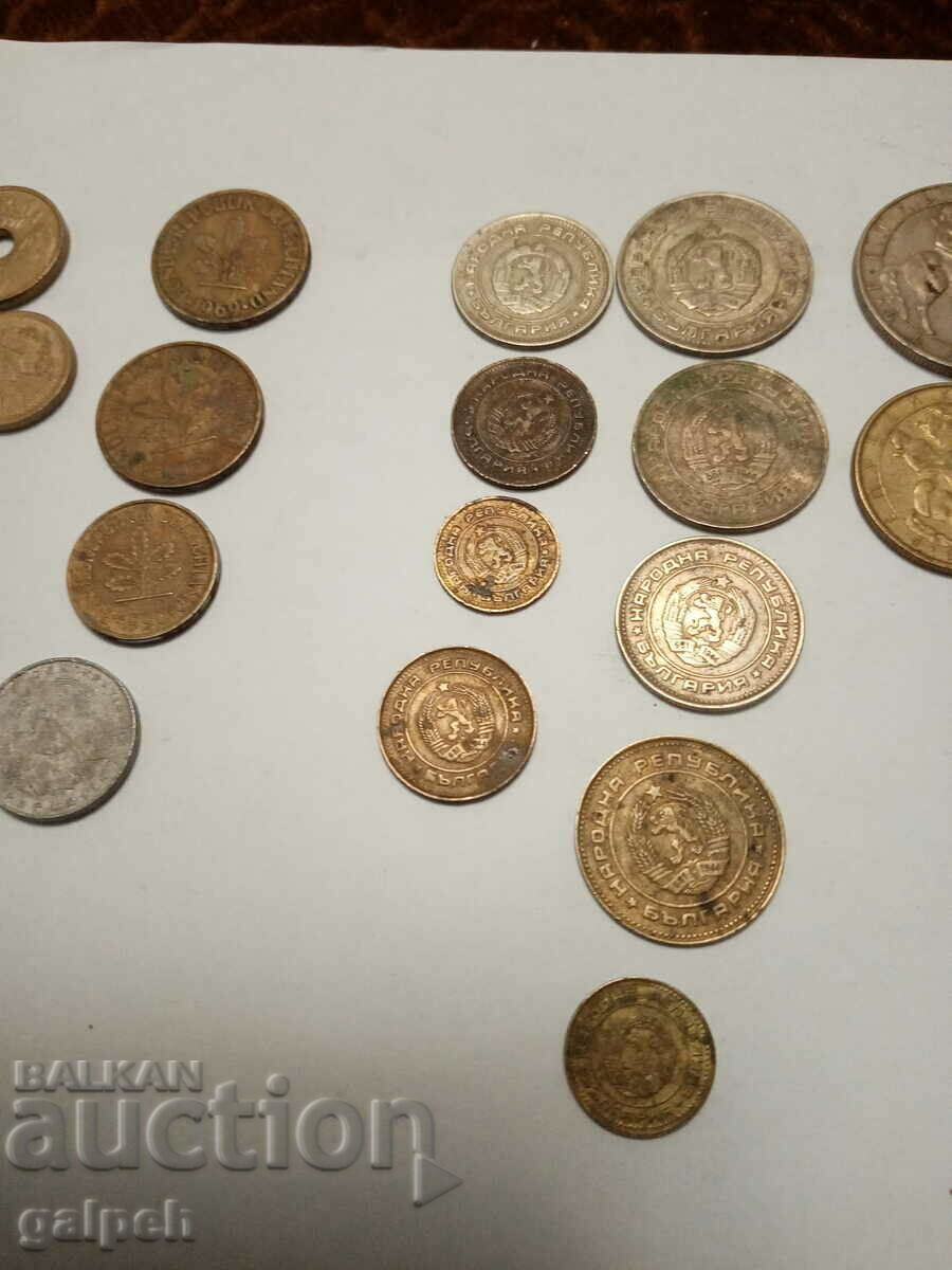 Auction COINS OF SPAIN, GERMANY, BULGARIA - 25 pcs. - BGN 2.5 Auction COINS OF SPAIN, GERMANY, BULGARIA - 25 pcs. - BGN 2.5