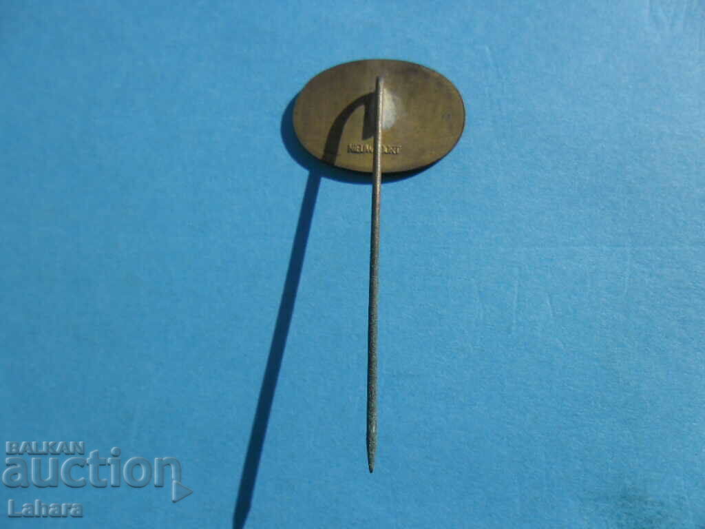 Badge with price 0.70 BGN | € 0.36 Badge with price 0.70 BGN | € 0.36