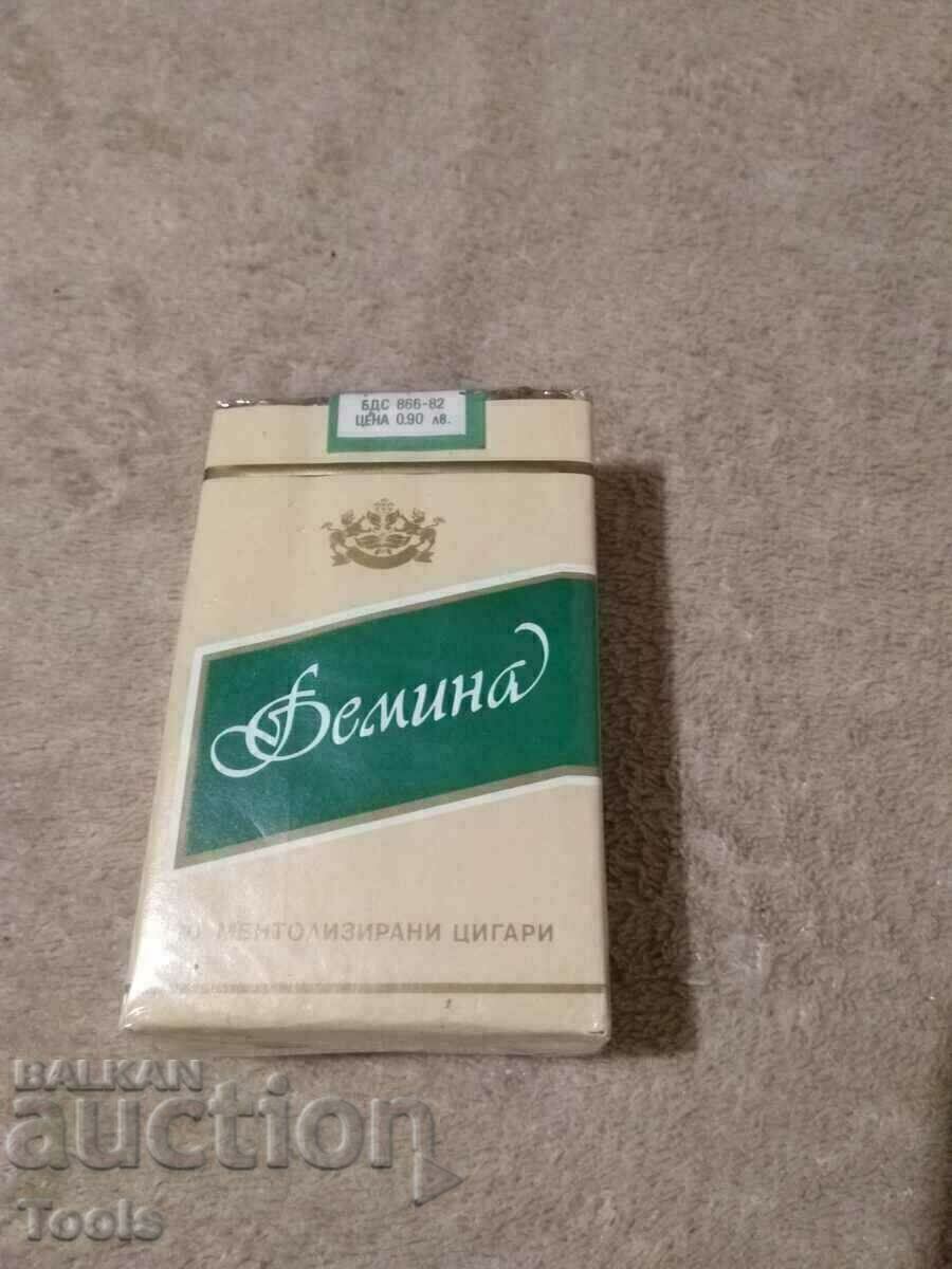 Auction  Femina original