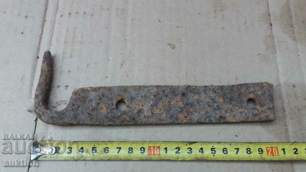 OLD FORGED LOCK - 5 OLD FORGED LOCK - 5