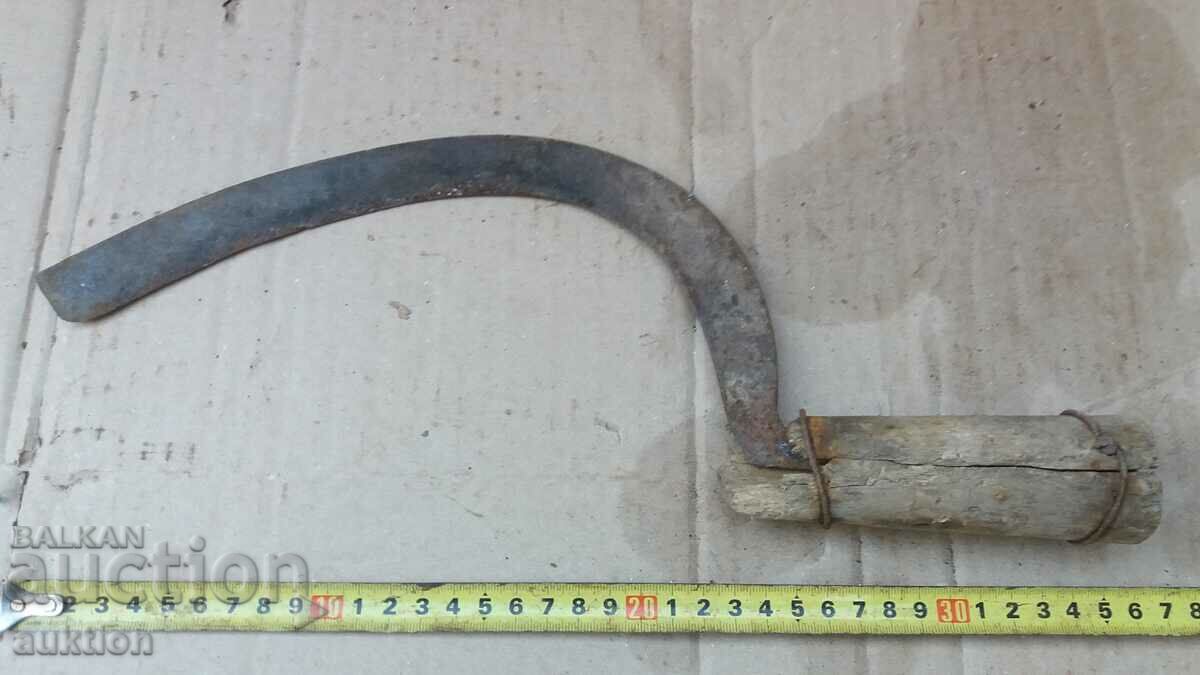 OLD FORGED RENAISSANCE SICKLE with price 3.99 BGN | € 2.04 OLD FORGED RENAISSANCE SICKLE with price 3.99 BGN | € 2.04