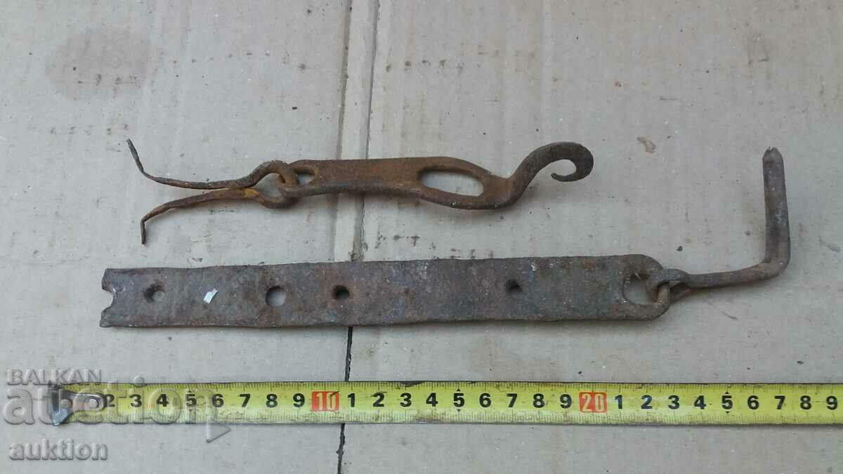 OLD WROUGHT LOCK FOR CABINET, CHEST with price 2.99 BGN | € 1.53 OLD WROUGHT LOCK FOR CABINET, CHEST with price 2.99 BGN | € 1.53