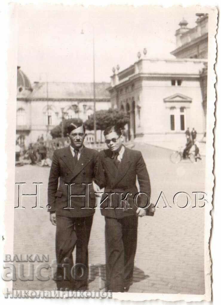 1939 MICĂ FOTO VECHE A SOFIEI ABSOLVENTI D151 1939 MICĂ FOTO VECHE A SOFIEI ABSOLVENTI D151