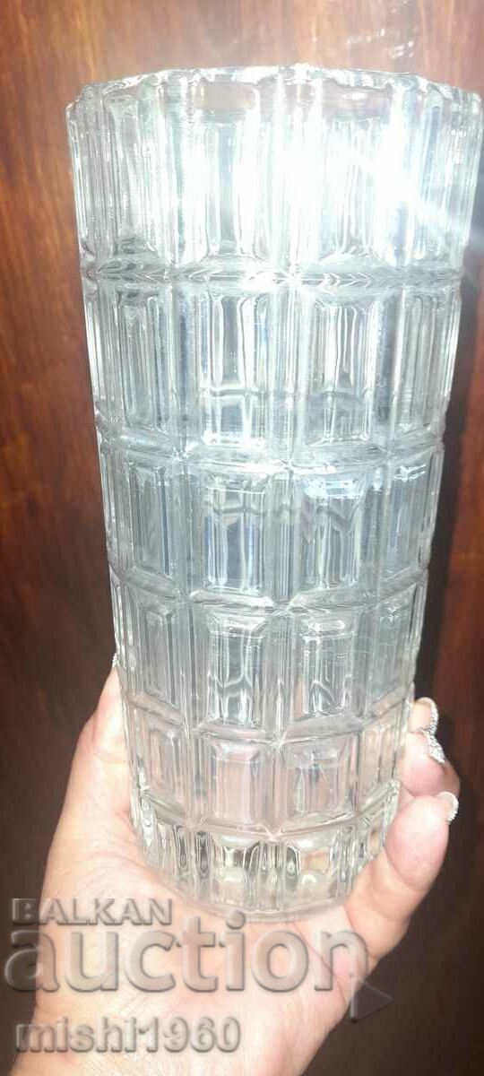 Стара ваза с цена 5.00 лв. | € 2.56 Стара ваза с цена 5.00 лв. | € 2.56