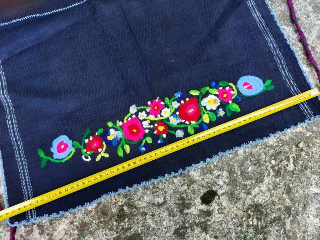 Auction . AUTHENTIC OLD CHASE APRON WEARED BY PISHTIMAL CRANE Auction . AUTHENTIC OLD CHASE APRON WEARED BY PISHTIMAL CRANE