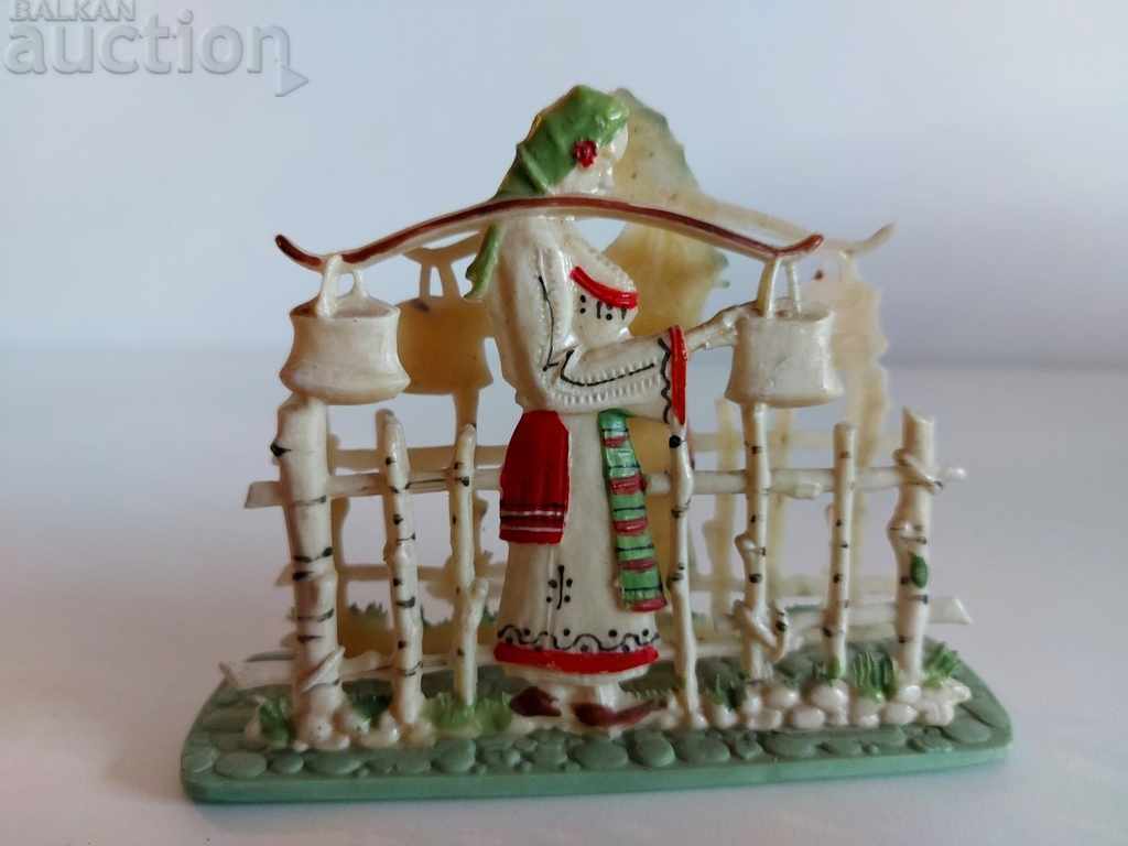 Delivery of . SOC ETHNO PLASTIC NAPKIN WEARING COLLECTION OF COINS Delivery of . SOC ETHNO PLASTIC NAPKIN WEARING COLLECTION OF COINS