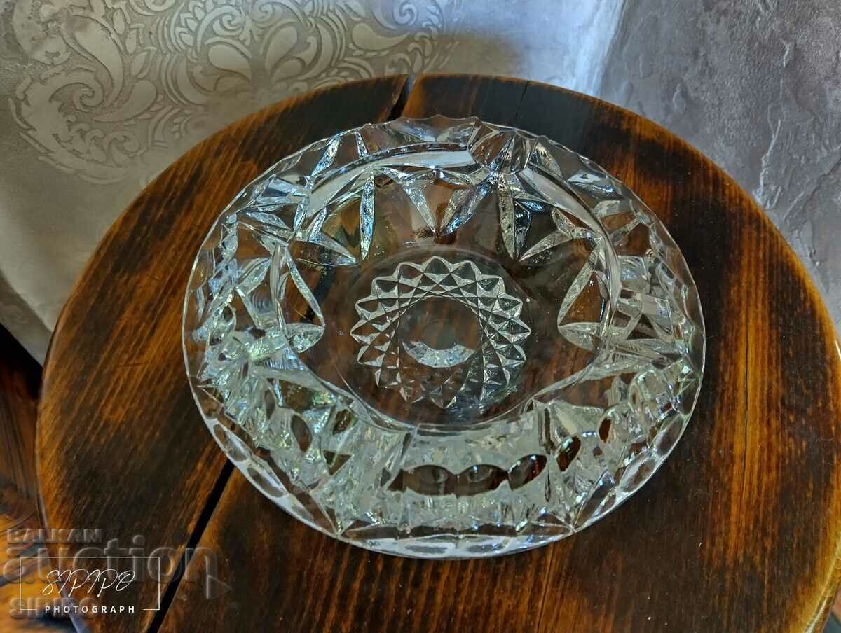 Crystal massive ashtray in perfect condition