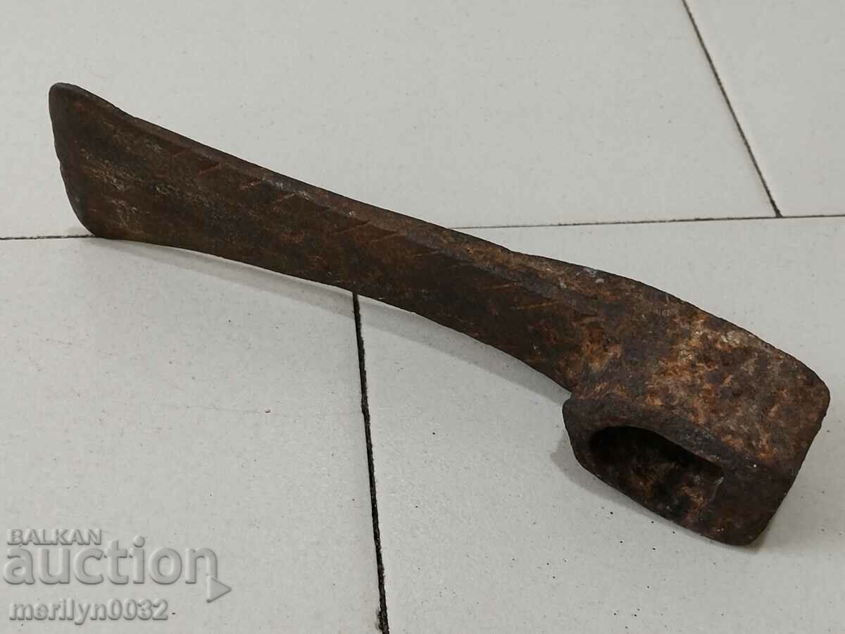 Old forged turnhoe, wrought iron, hoe, blade, axe - 5 Old forged turnhoe, wrought iron, hoe, blade, axe - 5