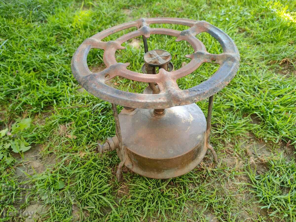 Petrol old Russian Primus with price 40.00 BGN | € 20.45 Petrol old Russian Primus with price 40.00 BGN | € 20.45