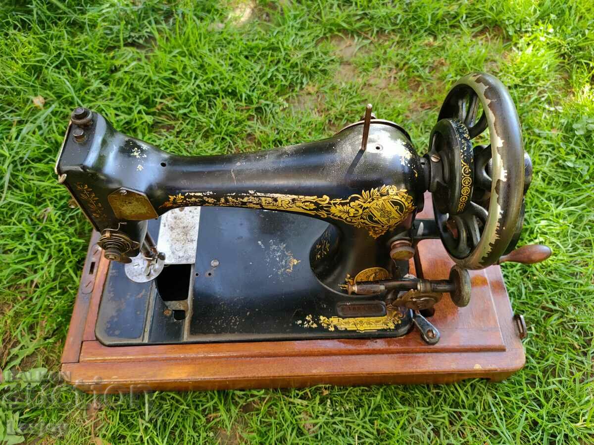Auction Singer Sewing Machine # Auction Singer Sewing Machine #