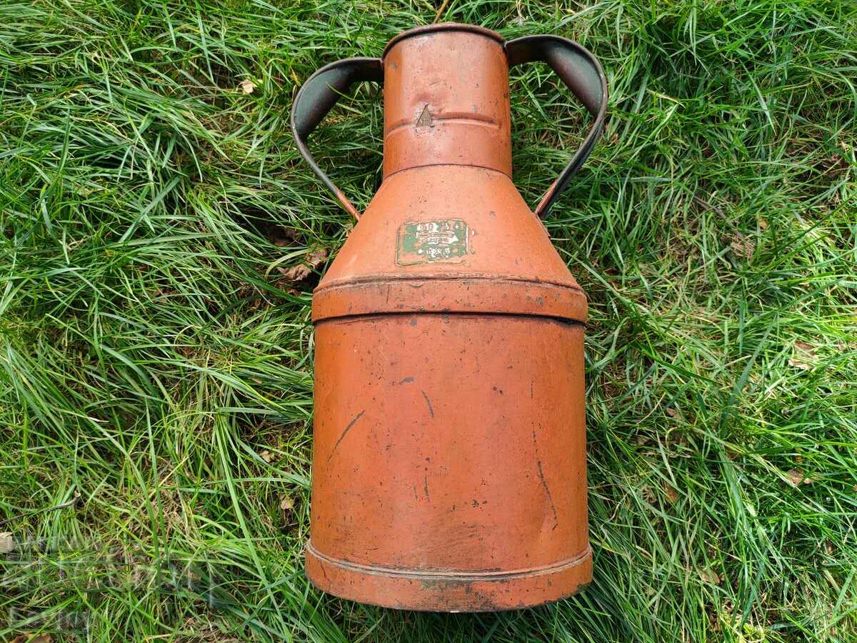 Delivery of Old wine measure vessel Delivery of Old wine measure vessel