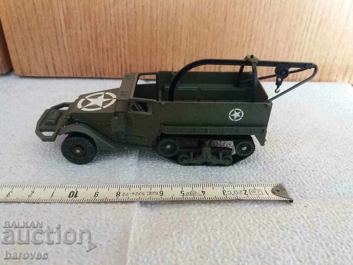Model of a military truck - France company SOLIDO with price 39.99 BGN | € 20.45 Model of a military truck - France company SOLIDO with price 39.99 BGN | € 20.45
