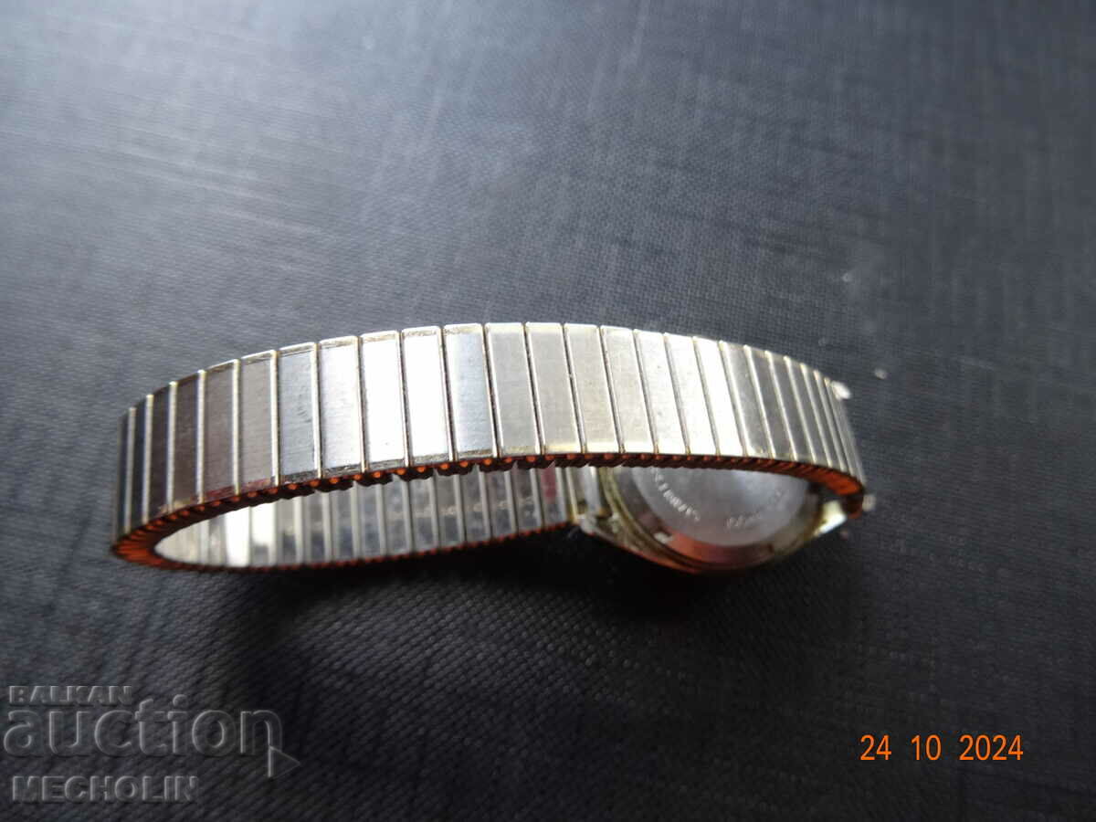 Доставка на ШВЕЙЦАРСКИ ЧАСОВНИК ANCRE 15 Доставка на ШВЕЙЦАРСКИ ЧАСОВНИК ANCRE 15