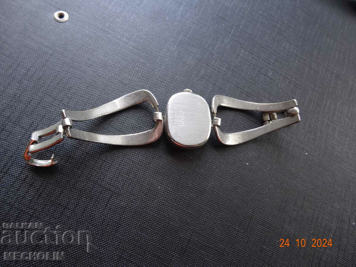 ШВЕЙЦАРСКИ ЧАСОВНИК MEDALIA - 6 ШВЕЙЦАРСКИ ЧАСОВНИК MEDALIA - 6