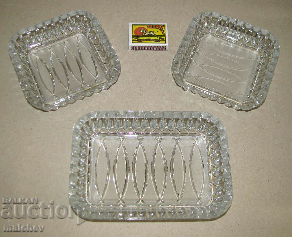 Lot de 3 coafuri de cristal farfurii boluri conservate