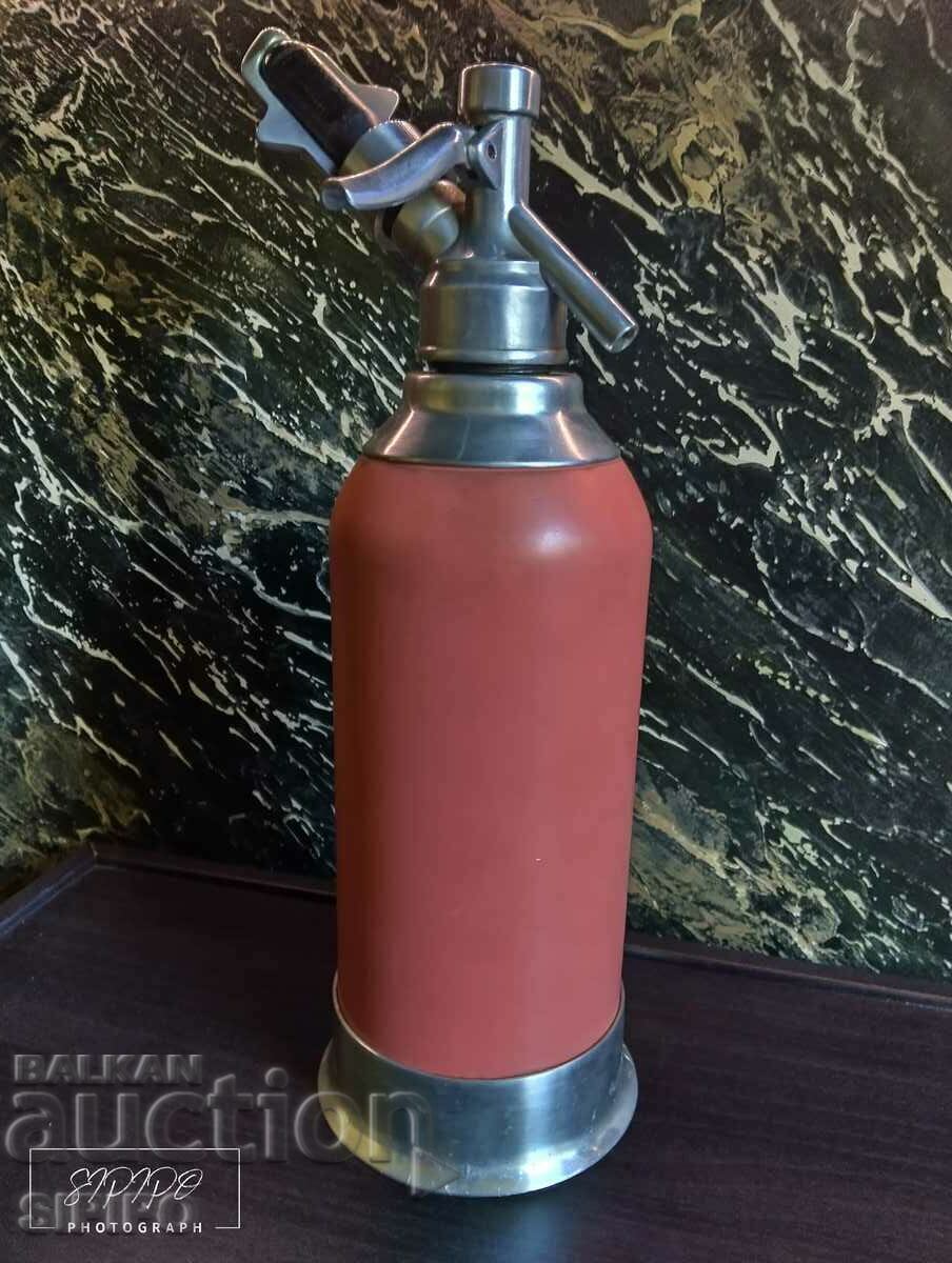 Old soda siphon from the 70's not working