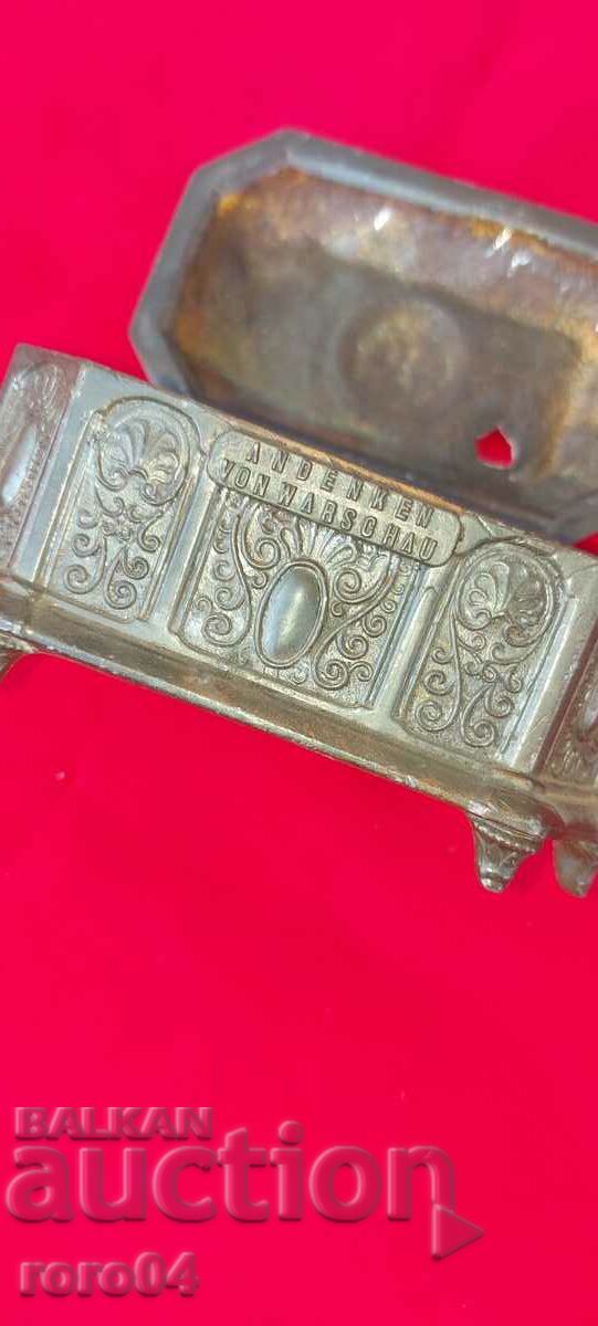 Auction  BOX - JEWELRY - BOX - NOTE