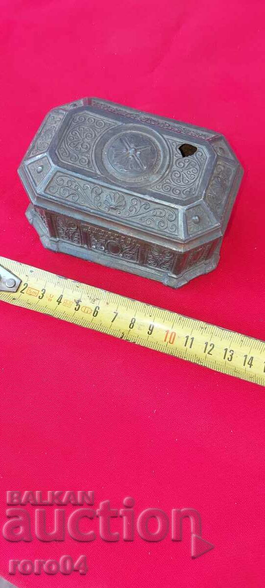 Delivery of BOX - JEWELRY - BOX - NOTE