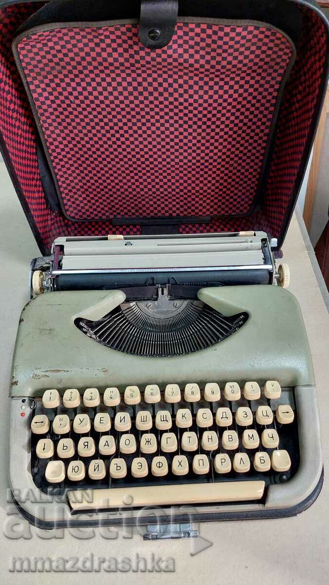 Old typewriter