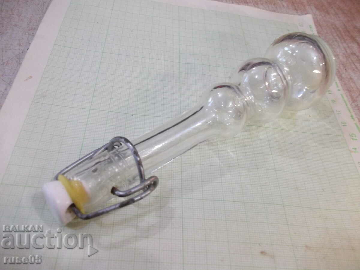 Аукцион Шише малко с клипс Аукцион Шише малко с клипс