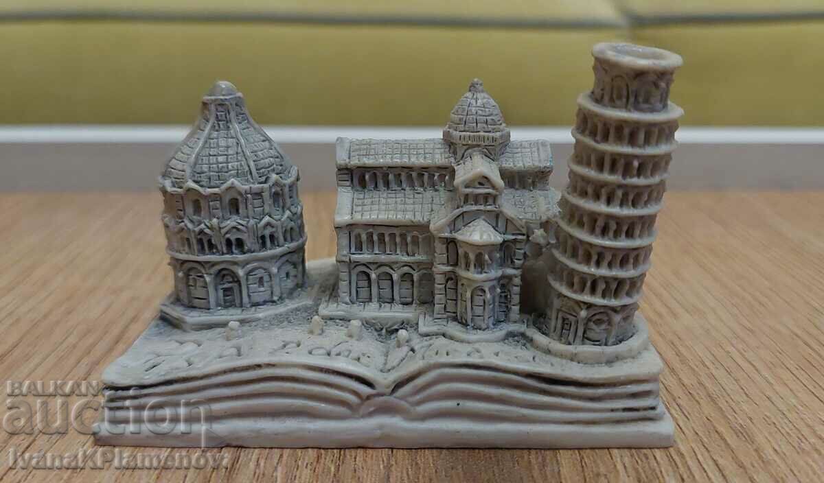 Auction  Souvenir Pisa Italy