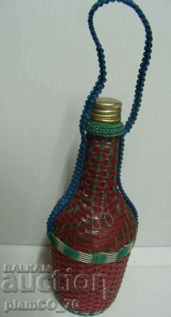 Auction #*7740 old braided glass bottle Auction #*7740 old braided glass bottle