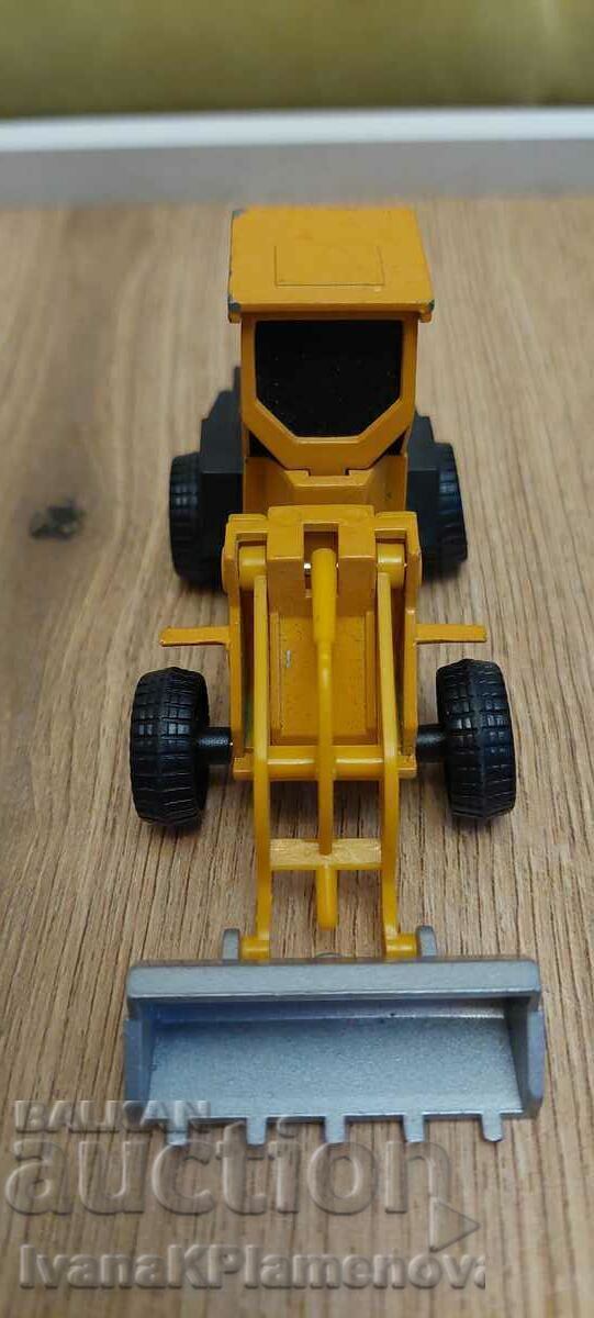 Cărucior metalic pentru colecționari cu preț 28.00 BGN | € 14.32 Cărucior metalic pentru colecționari cu preț 28.00 BGN | € 14.32