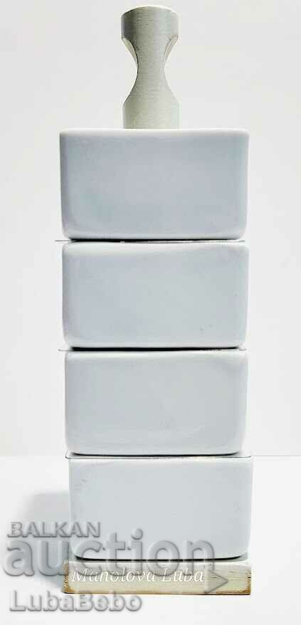 Delivery of Designer porcelain egg holders - Jamie Oliver. Delivery of Designer porcelain egg holders - Jamie Oliver.