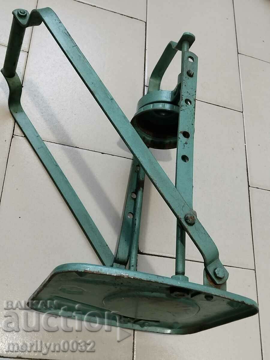 An old machine, a machine for closing jars, the 70s of the 20th century - 7 An old machine, a machine for closing jars, the 70s of the 20th century - 7