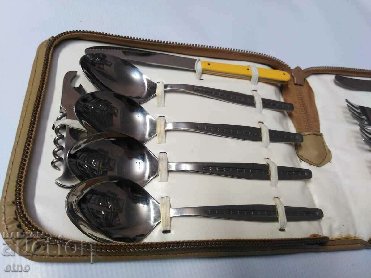 Livrarea PACHET VÂNĂTOARE ȘI TURISTICĂ VELIKO TARNOVO, NOZ Livrarea PACHET VÂNĂTOARE ȘI TURISTICĂ VELIKO TARNOVO, NOZ