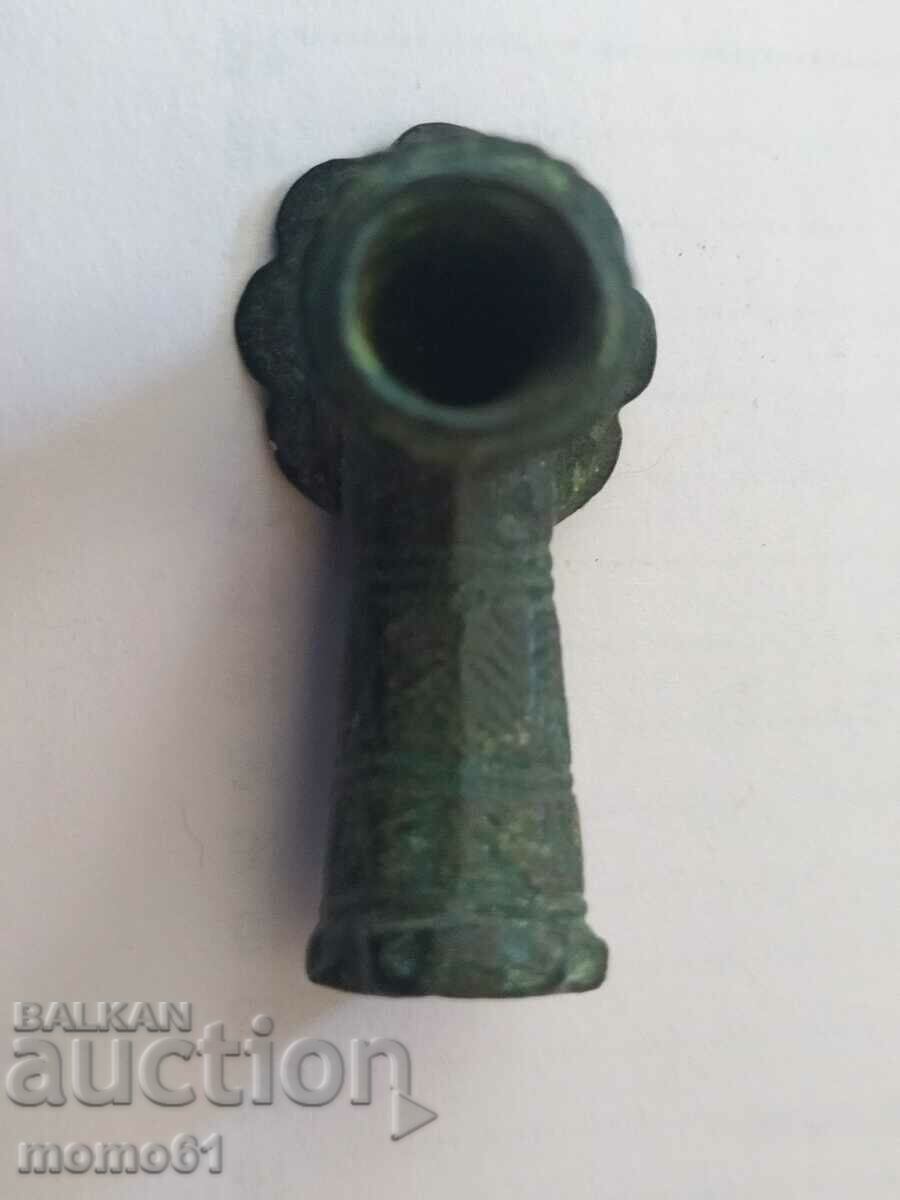 Old bronze pipe with price 35.00 BGN | € 17.90 Old bronze pipe with price 35.00 BGN | € 17.90